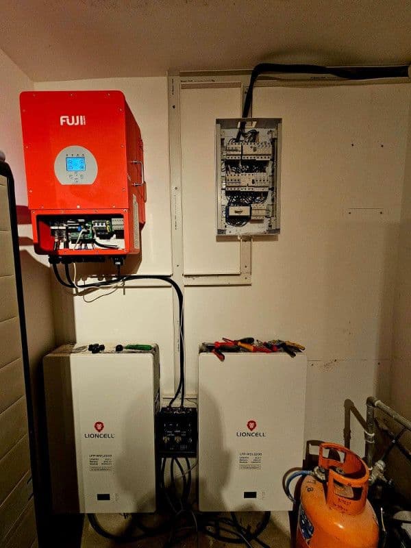 FUJI Inverteri Solarne Elektrane Solarni Paneli Pretvarači — slika 5 od 20