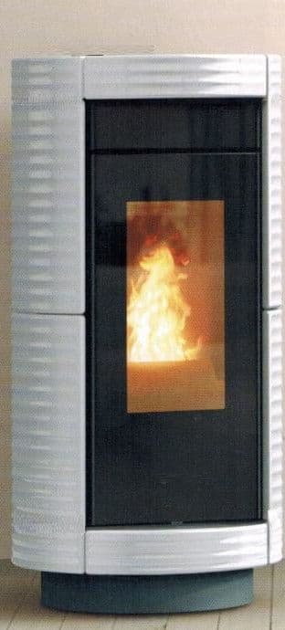 Kamin na pelet 10kW Peći Šporeti Kamini na drva i pelet — slika 7 od 7