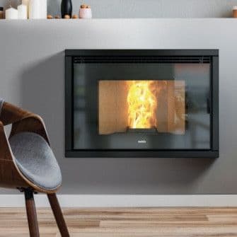 Kamin na pelet 10kW Peći Šporeti Kamini na drva i pelet — slika 1 od 7