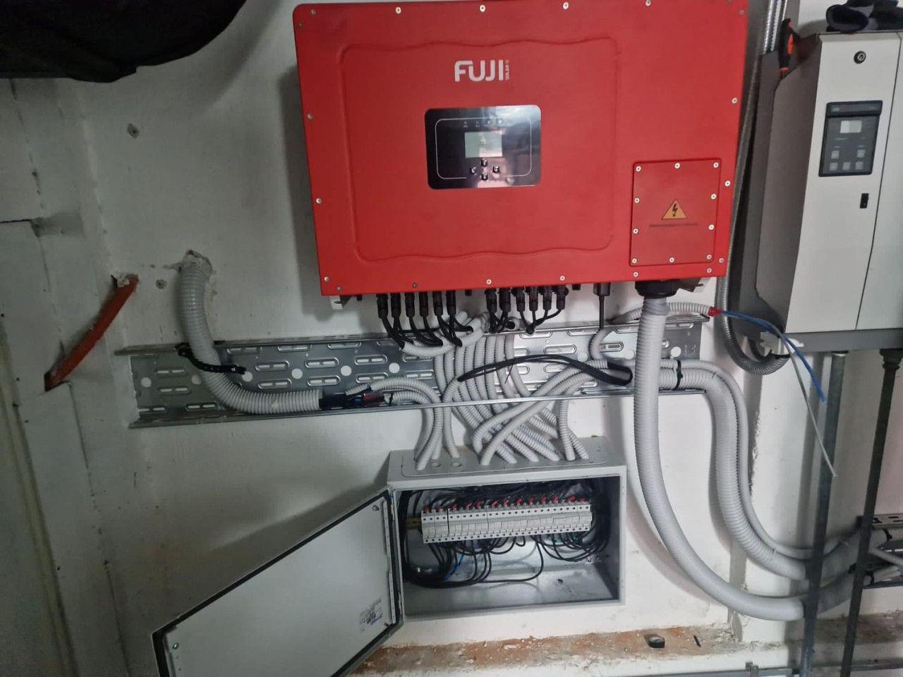 Solarni inverter Growatt Fuji Sineng 125kW Solarne elektrane — slika 18 od 20