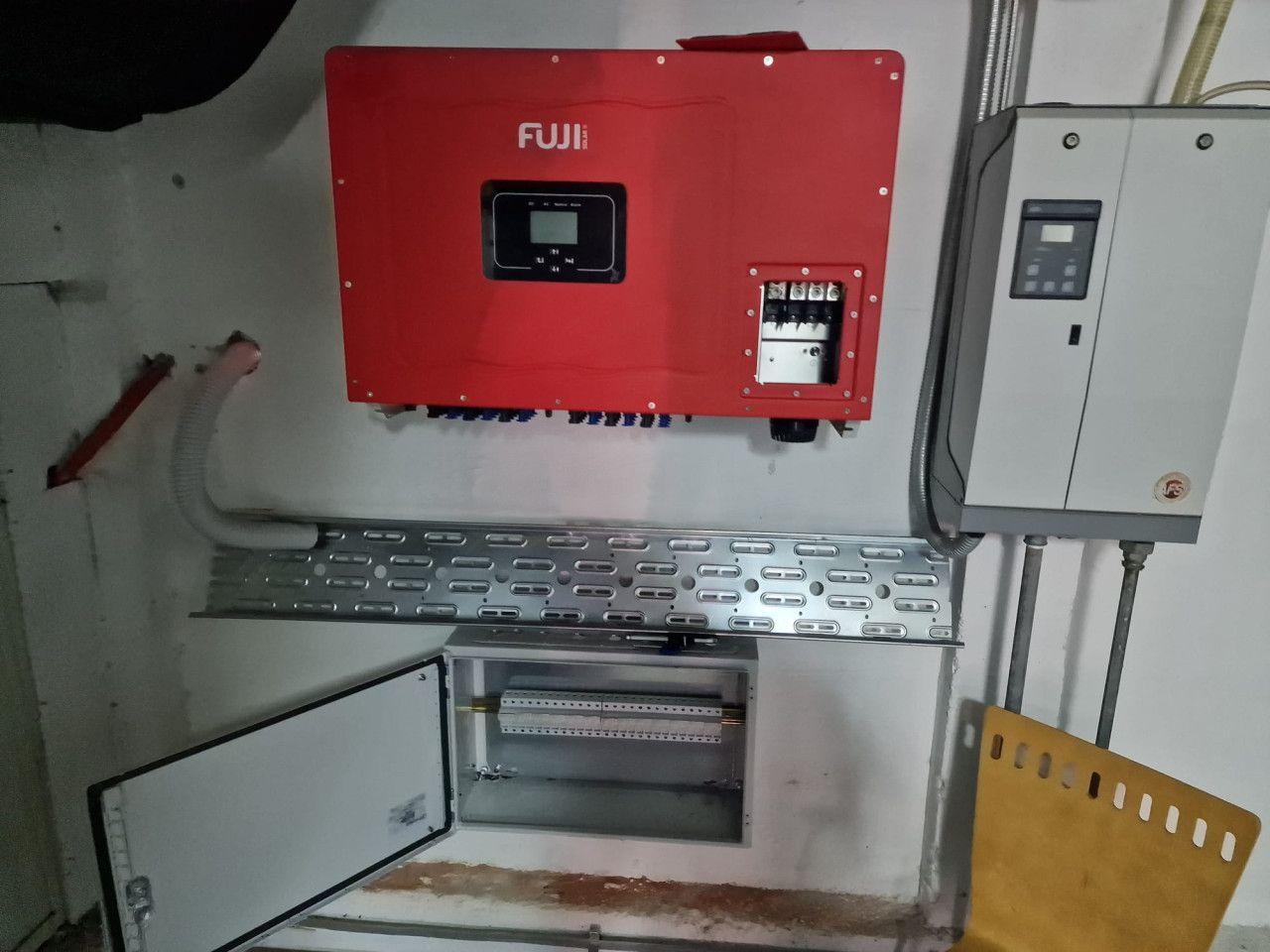 Solarni inverter Growatt Fuji Sineng 125kW Solarne elektrane — slika 10 od 20