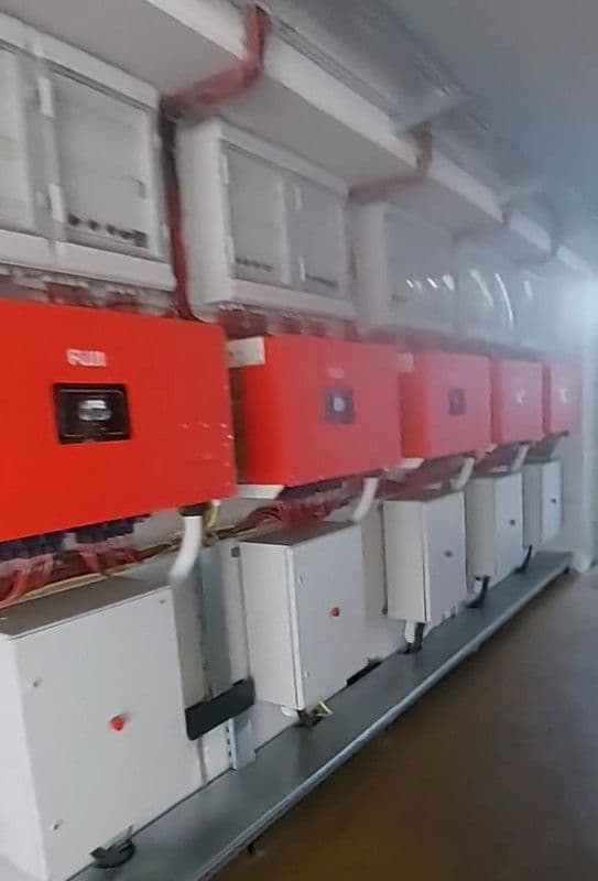 Solarni inverter Growatt Fuji Sineng 125kW Solarne elektrane — slika 17 od 20