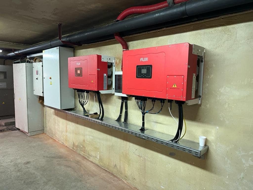 Solarni inverter Growatt Fuji Sineng 125kW Solarne elektrane — slika 6 od 20
