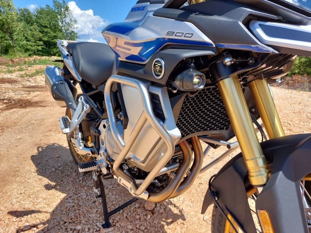 VOGE 900 DSX MOTO MOTOR BMW GS — slika 15 od 20