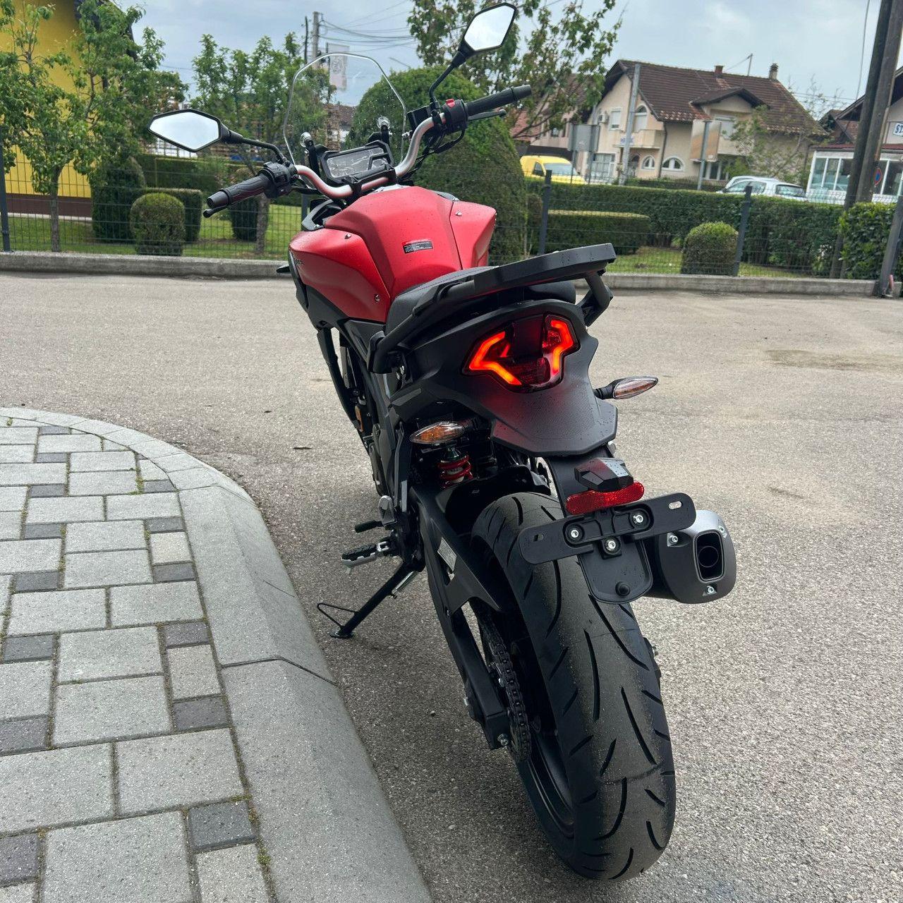 VOGE 300 DS MOTOR — slika 5 od 6