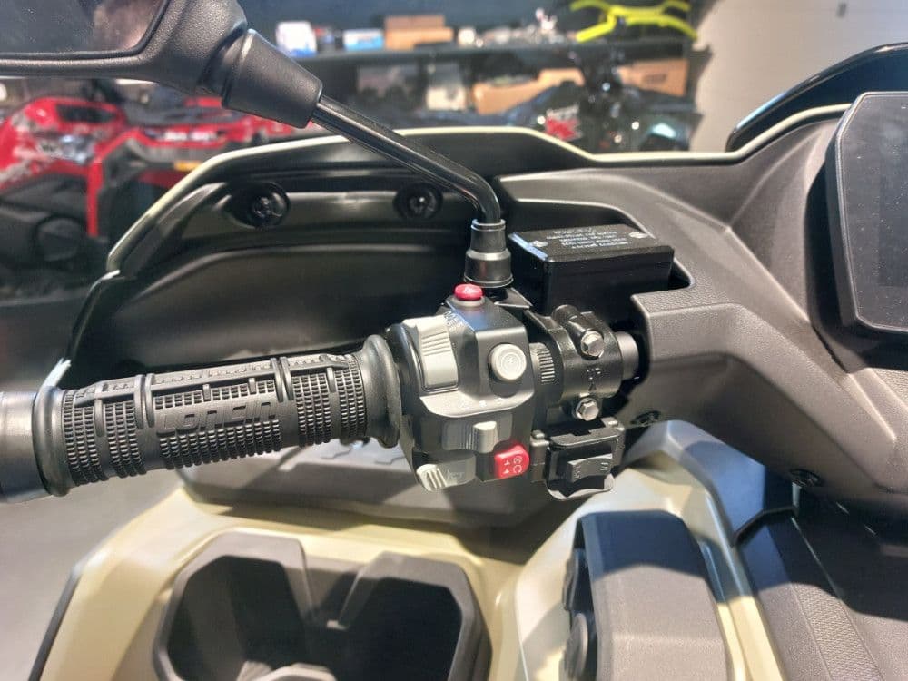 LONCIN XWOLF 1000 EPS-servo ATV QUAD — slika 9 od 11