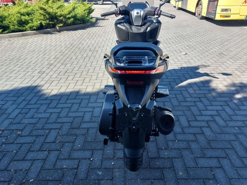 VOGE SR3 250 MAX SKUTER MOTOR MOTO — slika 10 od 20