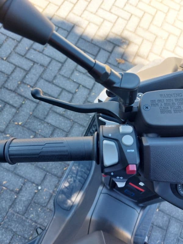 VOGE SR3 250 MAX SKUTER MOTOR MOTO — slika 14 od 20