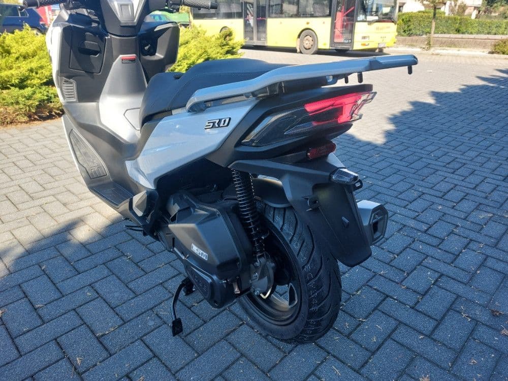 VOGE SR1 125 MAX SKUTER MOTOR MOTO — slika 6 od 19