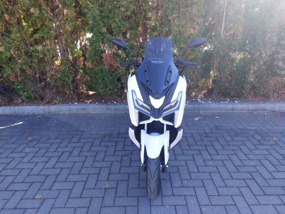 VOGE SR1 125 MAX SKUTER MOTOR MOTO — slika 7 od 19