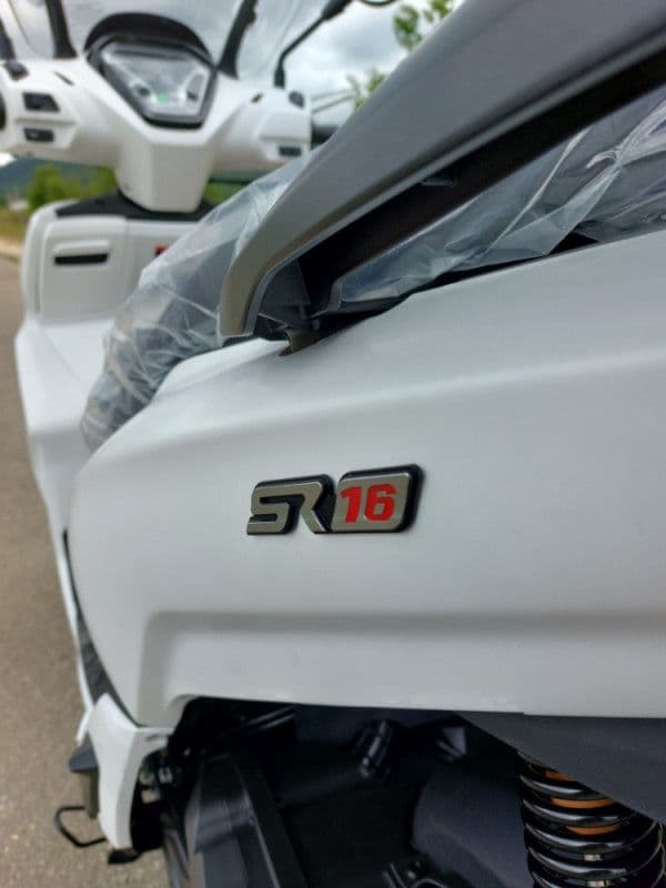 VOGE SR16 MOTOR MOTO SKUTER SCOOTER — slika 12 od 14