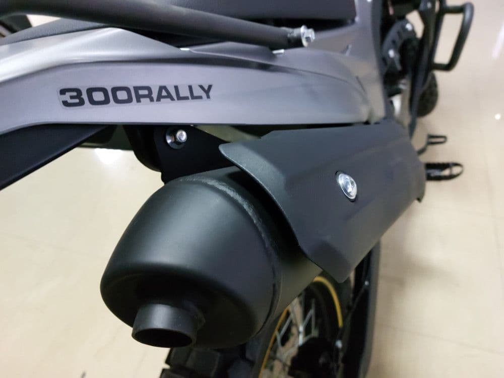 VOGE 300 Rally MOTO MOTOR  CROSS KTM — slika 20 od 20