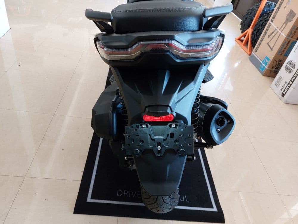 VOGE SR4 MAX 400 SKUTER MOTOR MOTO — slika 10 od 20