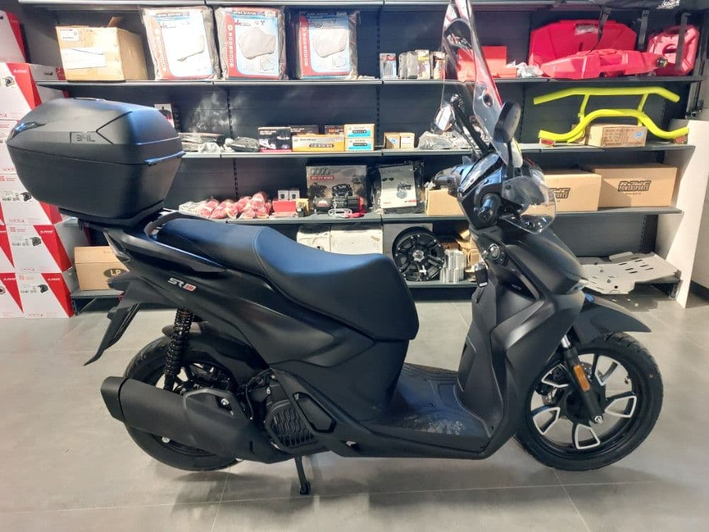 VOGE SR16 MOTOR MOTO SKUTER SCOOTER — slika 3 od 19