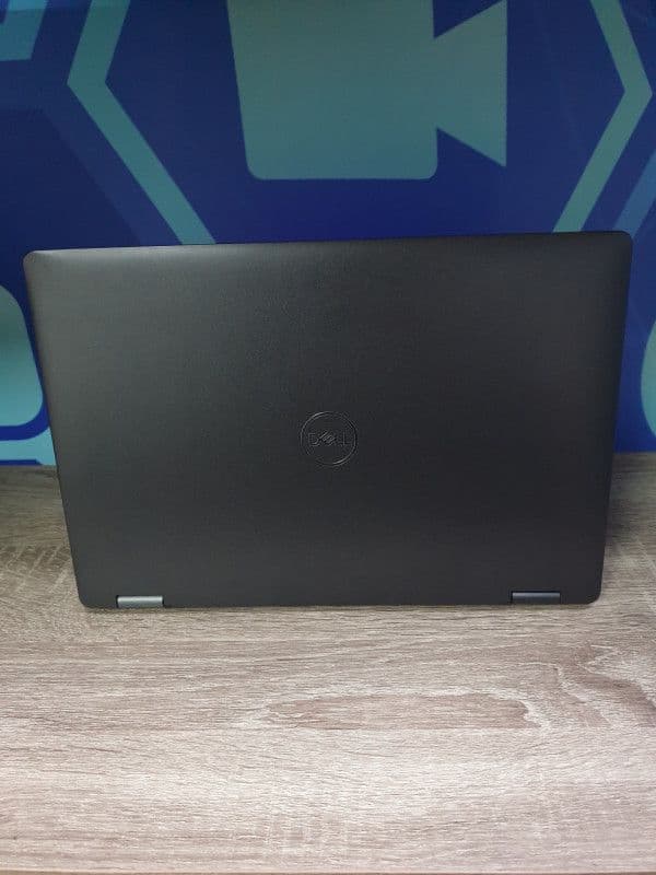 DELL LATITUDE 5300 8gen. 2u1 laptop/tablet. — slika 4 od 5