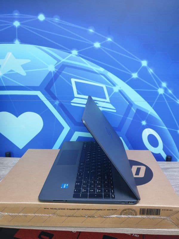 HP 15s-fq5068nm — slika 4 od 4