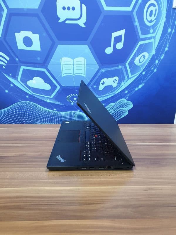 LENOVO T480 — slika 4 od 4