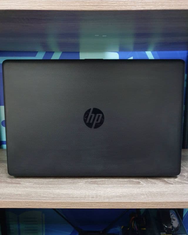 HP 17" — slika 3 od 4