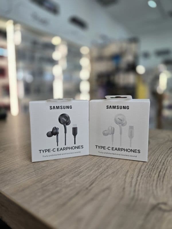 Samsung Type C slusalice AKG zicane slusalice — slika 1 od 1