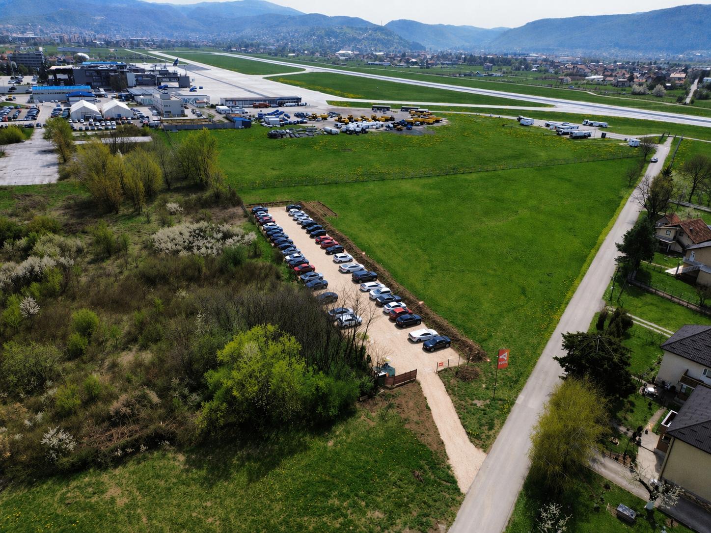 Parking aerodrom Sarajevo - ZONA parking — slika 8 od 8
