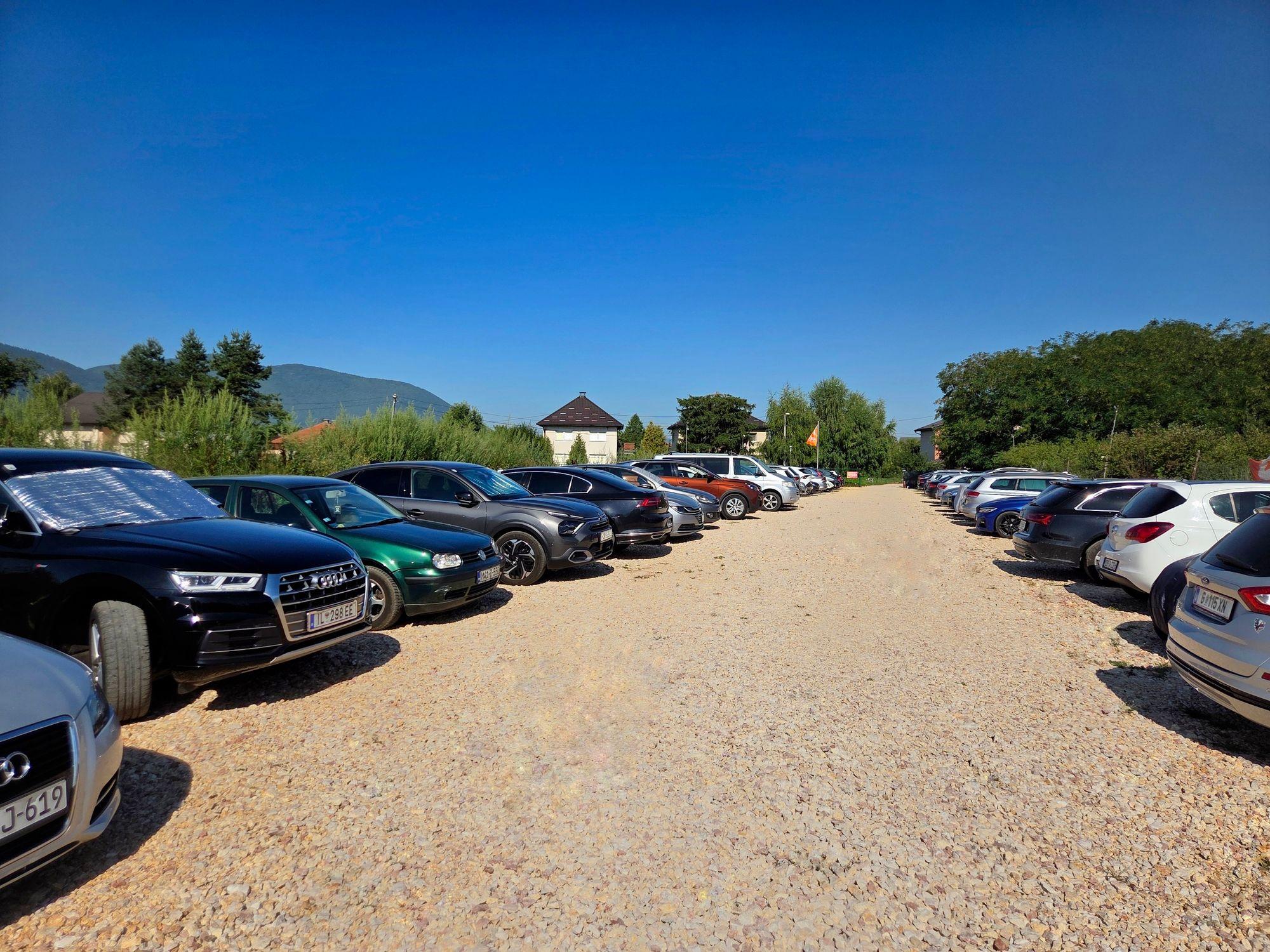 Parking aerodrom Sarajevo - ZONA parking — slika 4 od 8