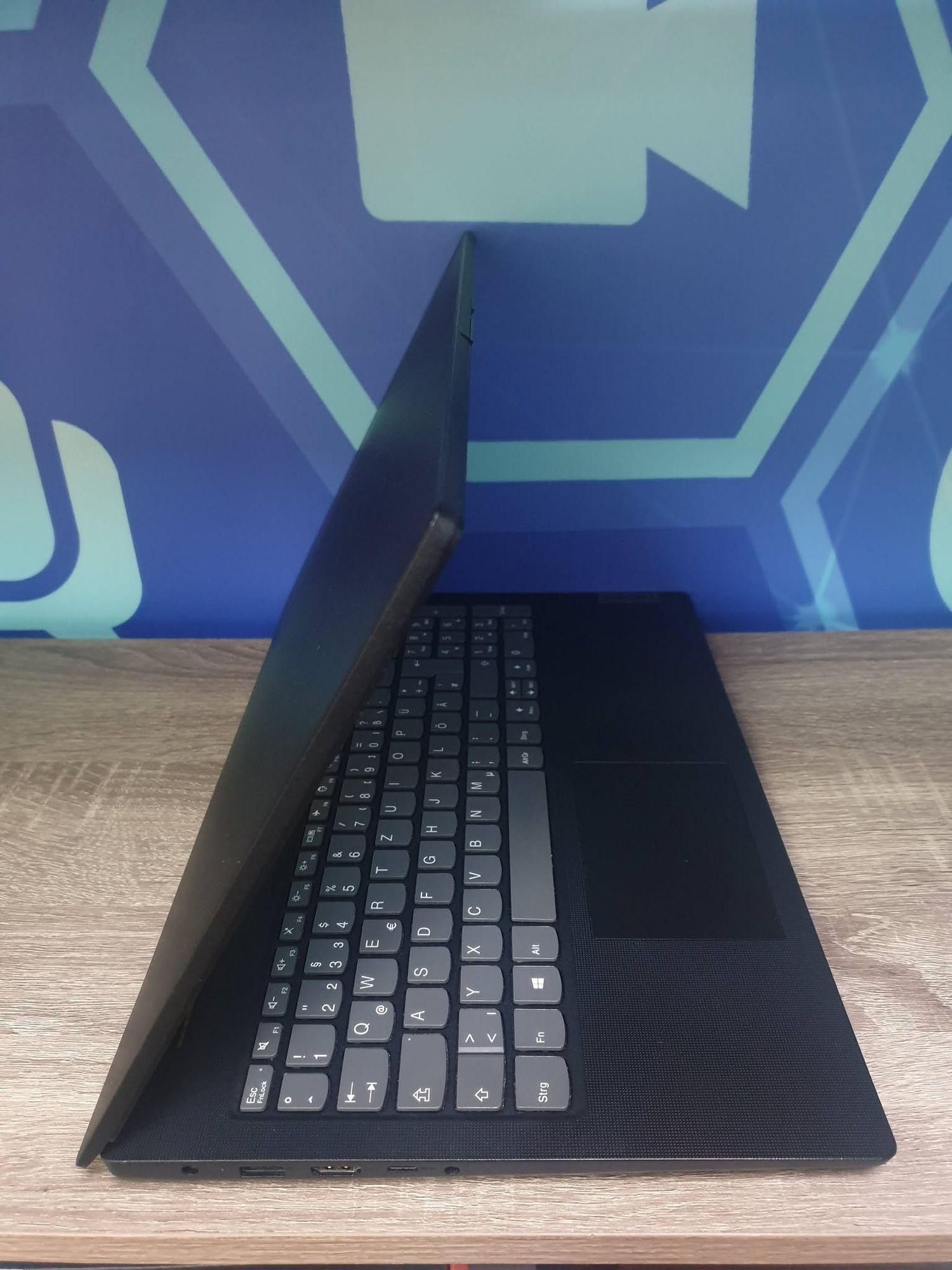 LENOVO  V15-G2 11th GENERACIJA — slika 2 od 4