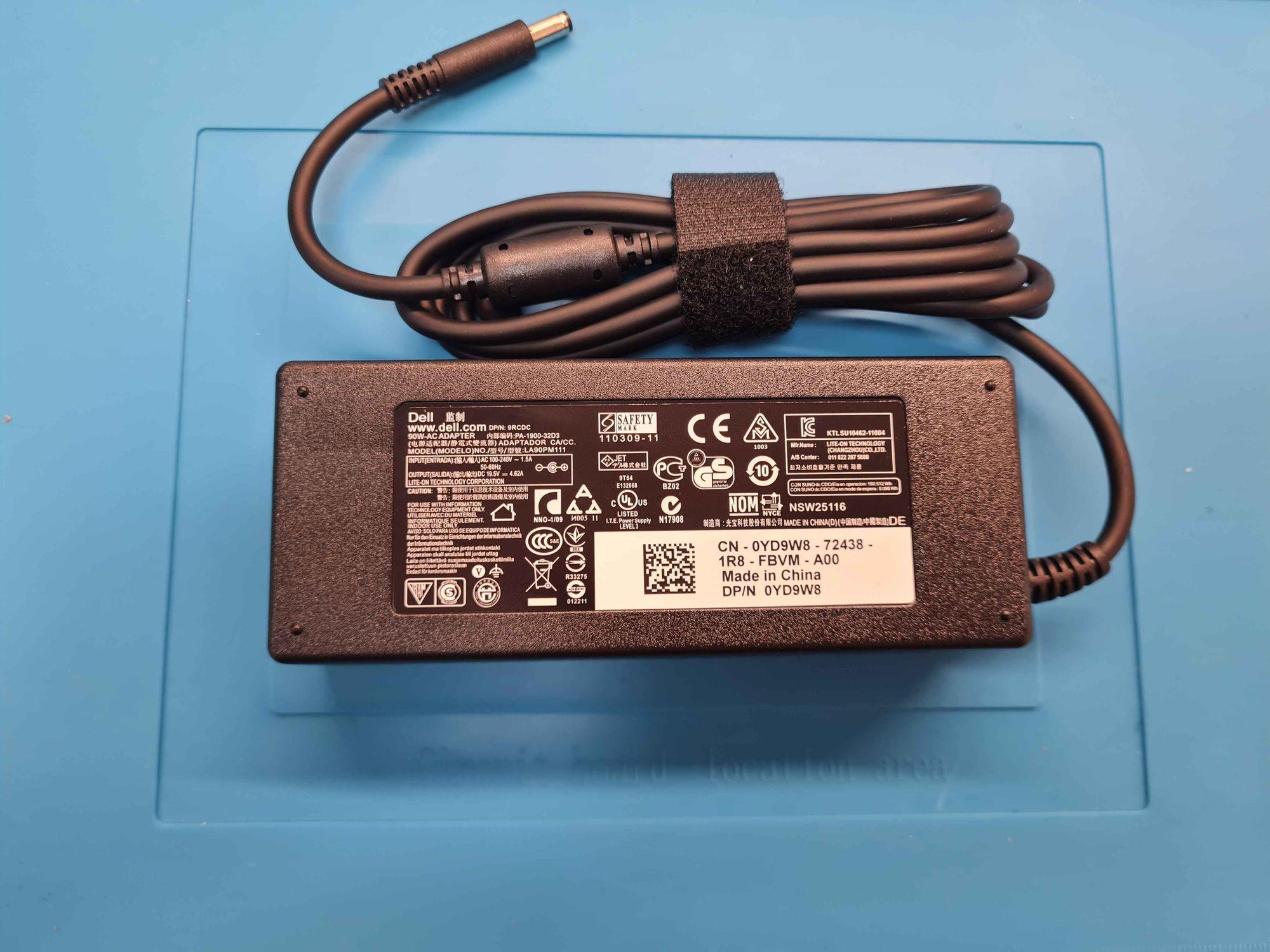 Dell 90W Adapter 4.5*3.0mm — slika 1 od 1