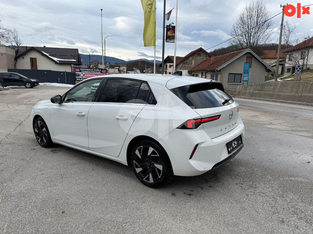 Opel Astra 1.2 Elegance 110KS 2022 17" ALU NAVI FULL — slika 15 od 15