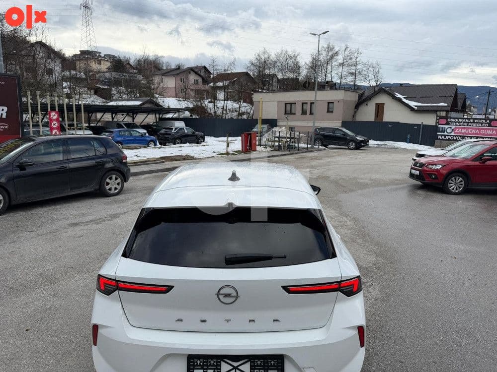 Opel Astra 1.2 Elegance 110KS 2022 17" ALU NAVI FULL — slika 10 od 15