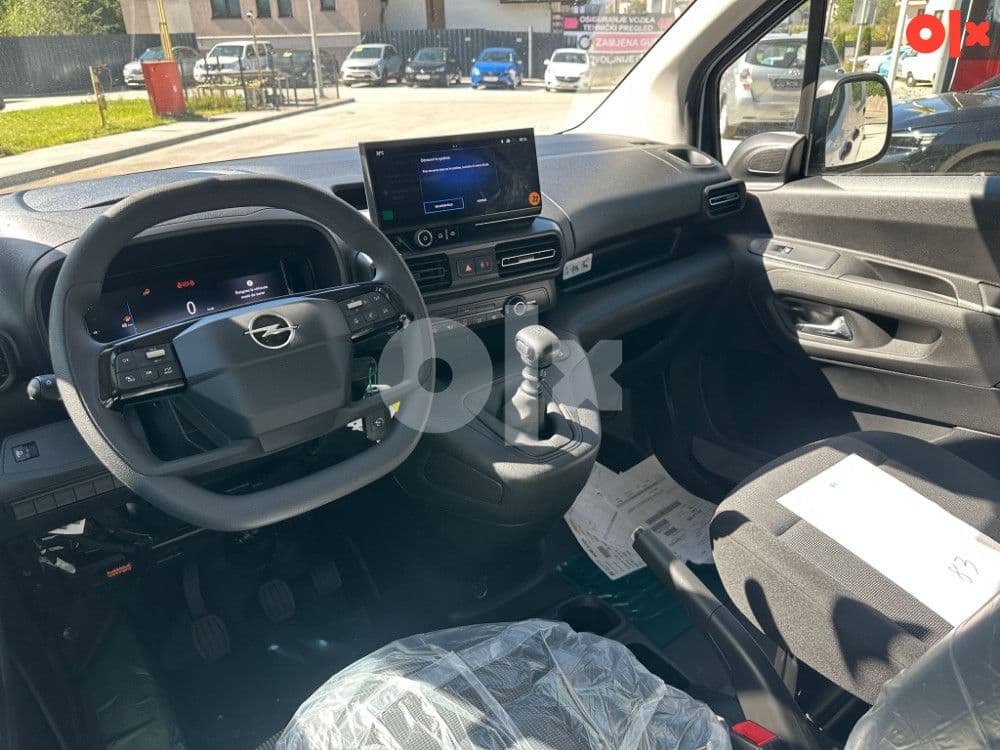 Opel Combo 1.5 Crew Van L2 75kW - 765kg nos. — slika 9 od 11