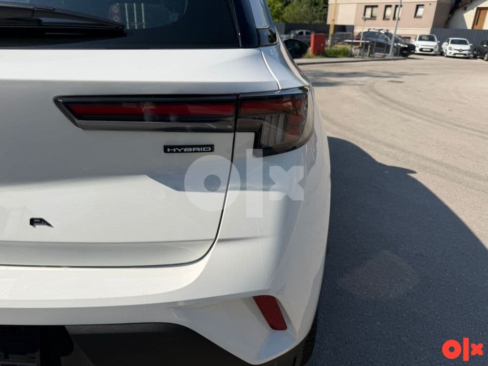 Opel Mokka Edition Hybrid 145 KS eDCT NAVI + ALU 17" — slika 3 od 14