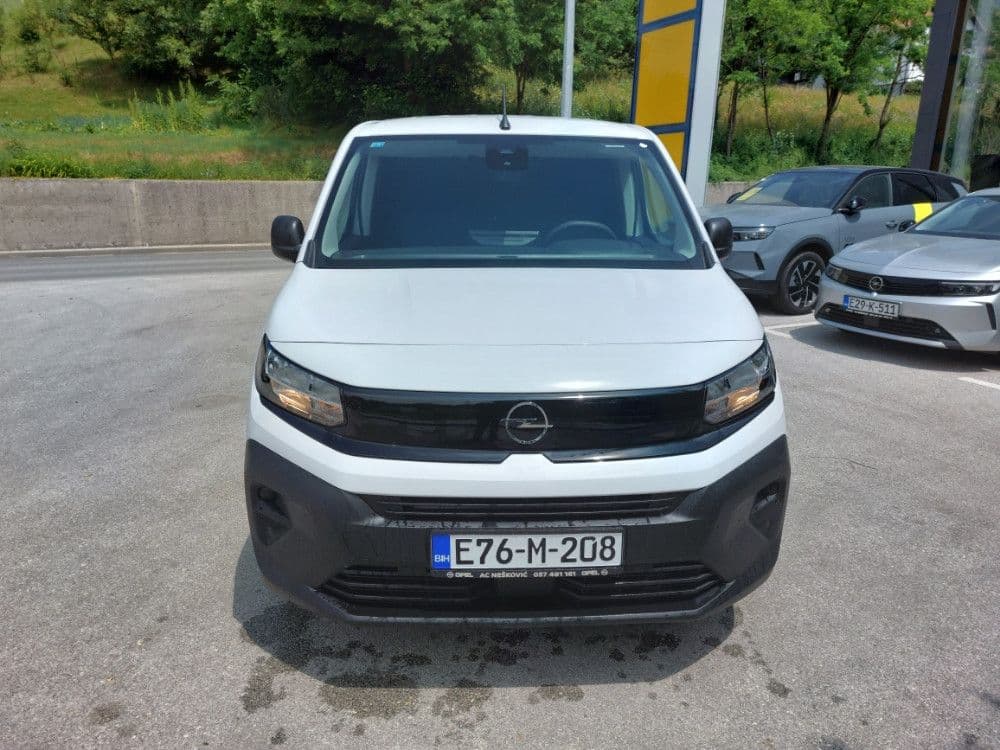 Opel Combo Cargo XL - 939kg - 1.5 100KS *DEMO VOZILO* — slika 3 od 17