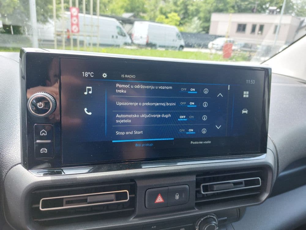 Opel Combo Cargo XL - 939kg - 1.5 100KS *DEMO VOZILO* — slika 16 od 17