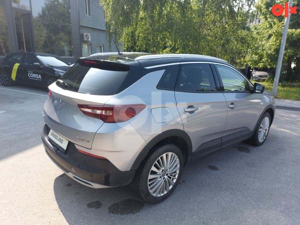 Opel Grandland X 1.5 130 KS Business Edition *2019* — slika 7 od 18