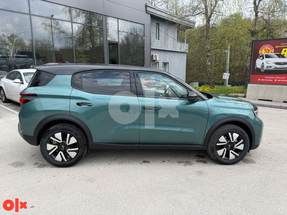 Opel Frontera GS 110KS Hybrid eDCT — slika 9 od 10