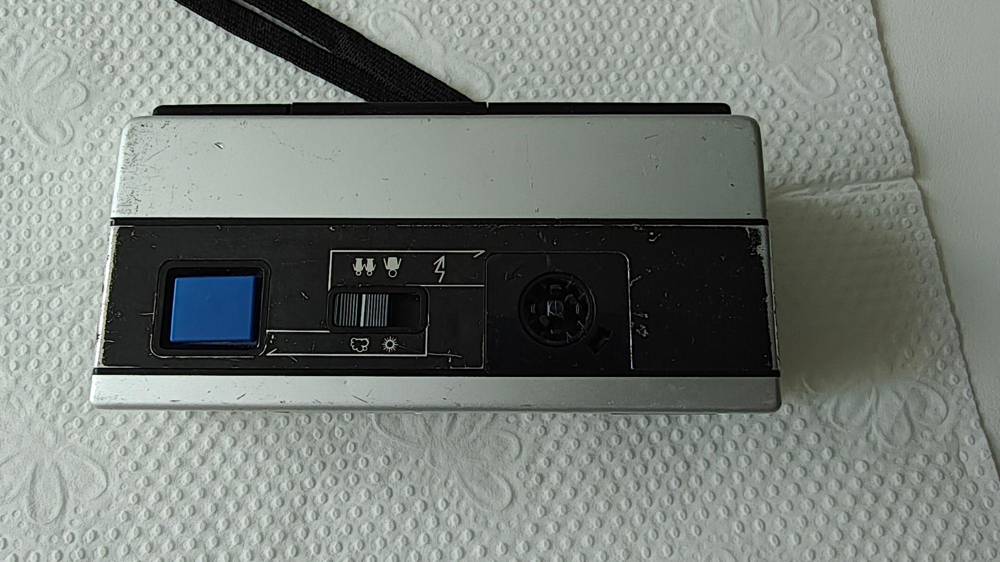 mini fotoaparat 80'ti — slika 2 od 5