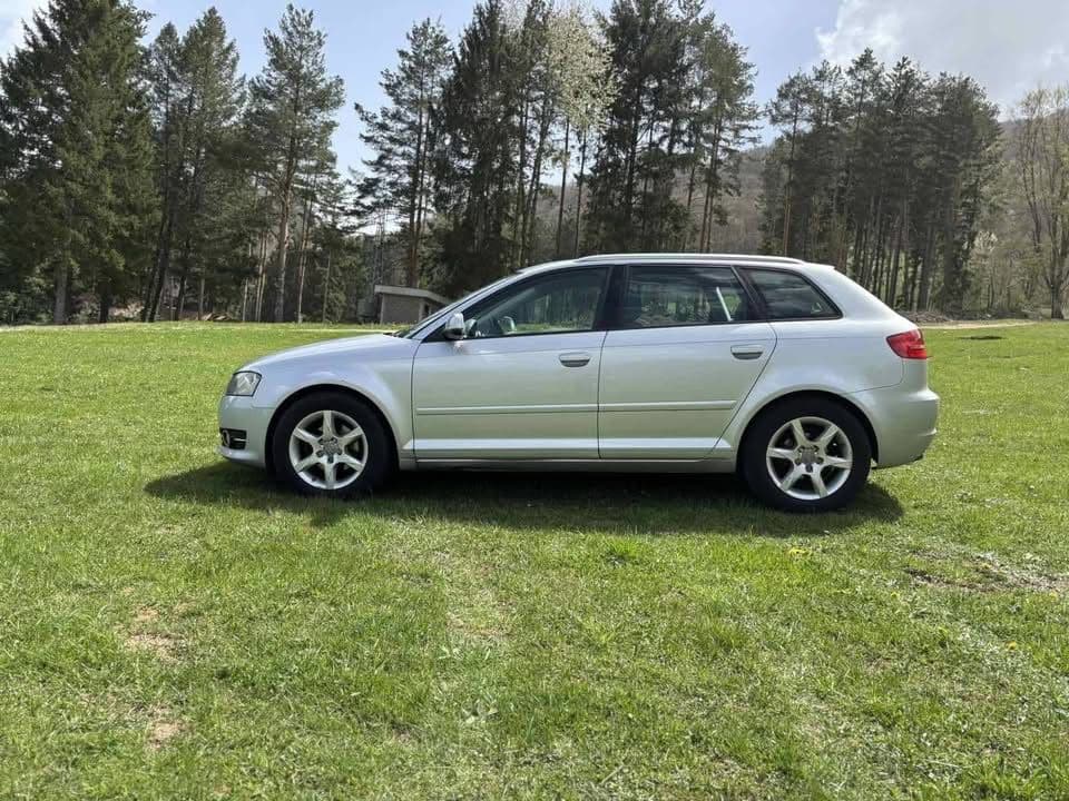 Audi A3 1.6 TDI — slika 2 od 4