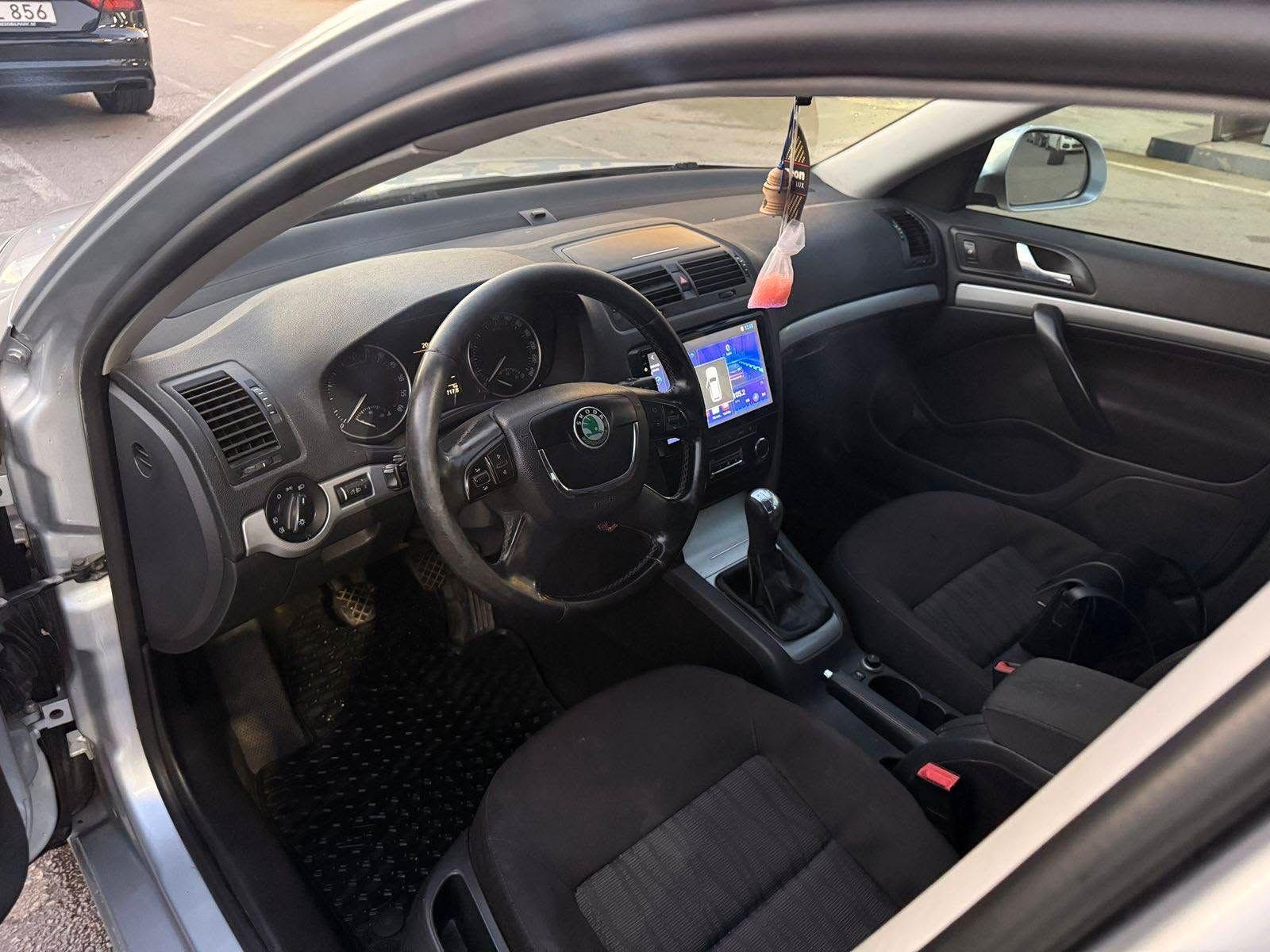 Škoda Octavia 1.9 TDI 77kw — slika 4 od 4