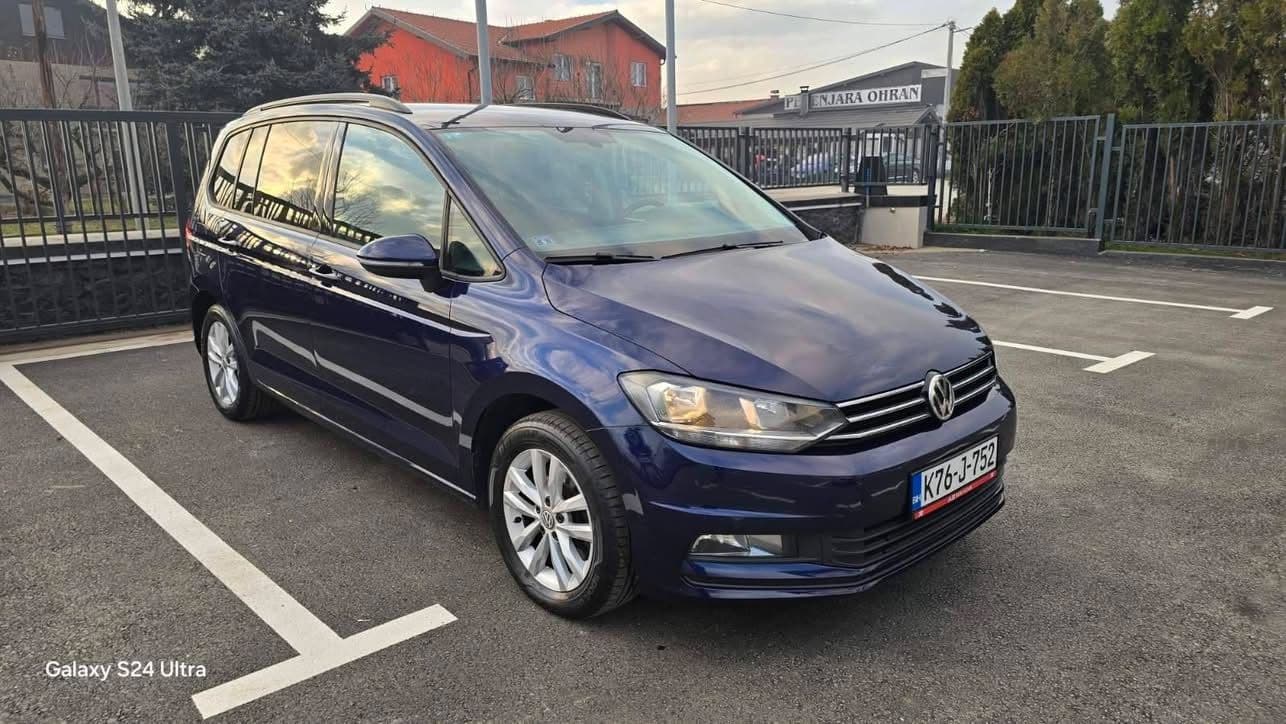 Volkswagen Touran 2.0 TDI DSG — slika 1 od 3
