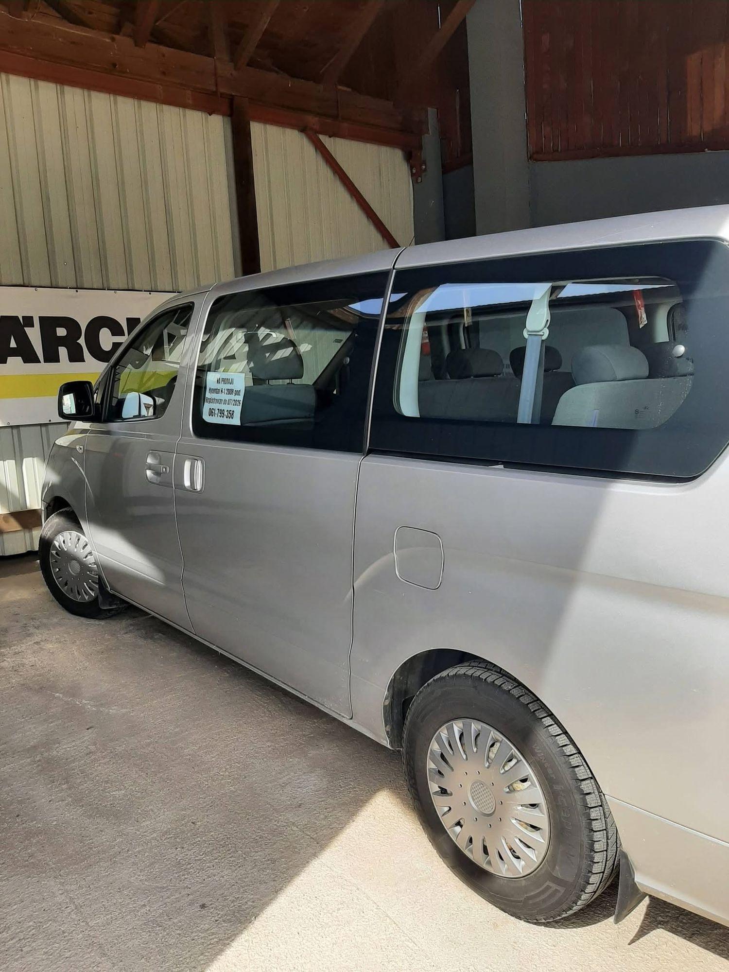 Kombi Hundai H1 — slika 3 od 3