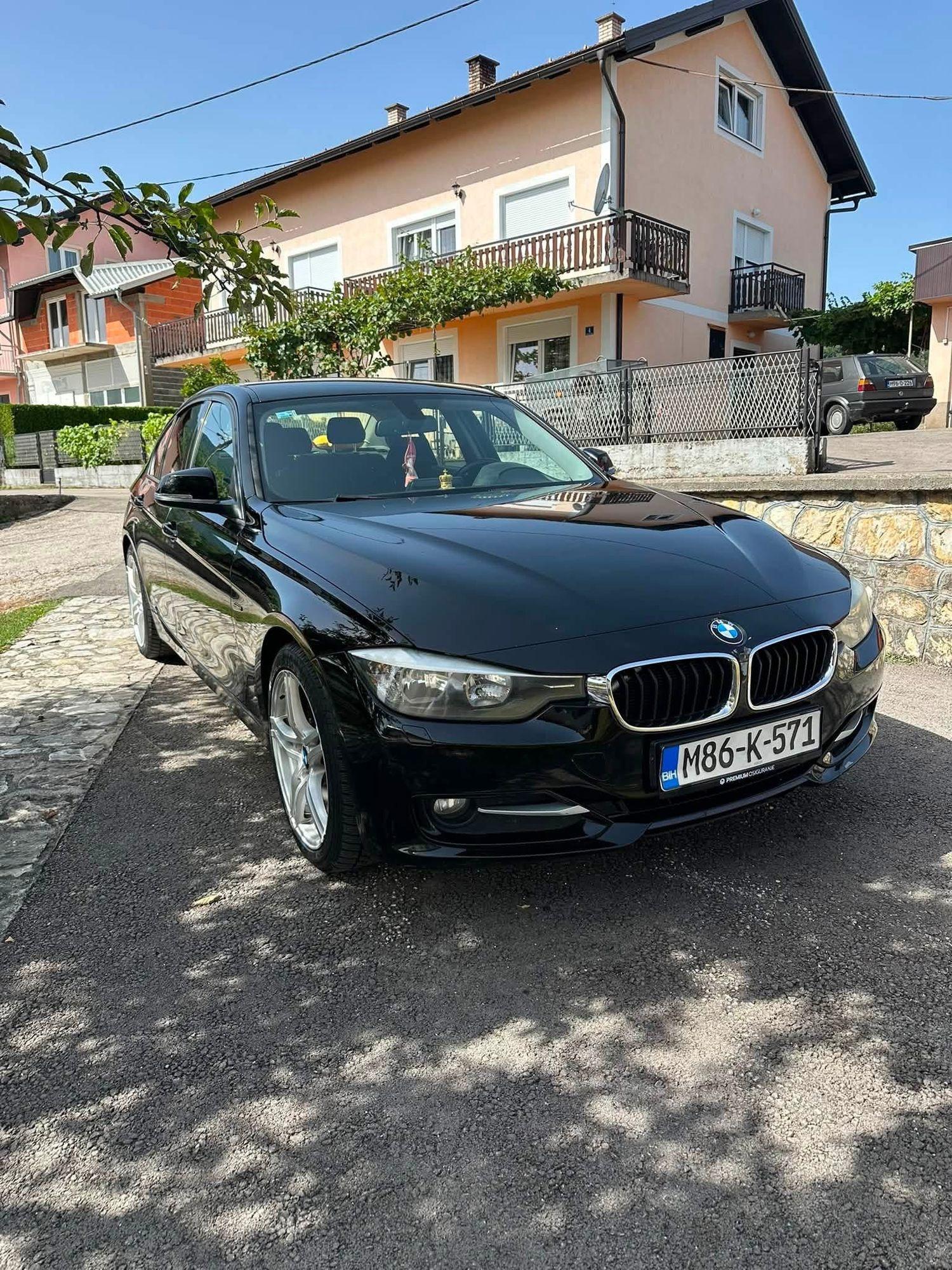 BMW 320d F30 — slika 1 od 4